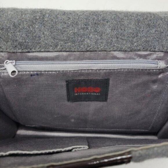 Hobo International | Wool Patent Leather Handbag Gray Brown - Picture 4 of 8